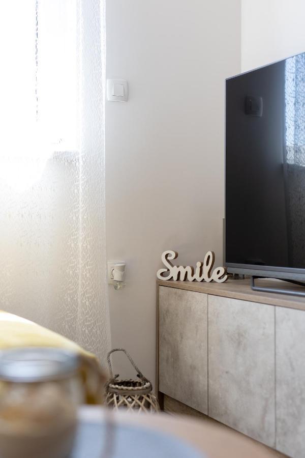 Apartments Maya & Tina Трогир Экстерьер фото