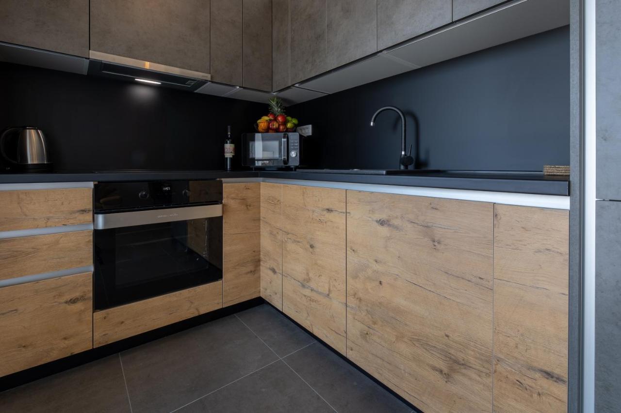 Apartments Maya & Tina Трогир Экстерьер фото